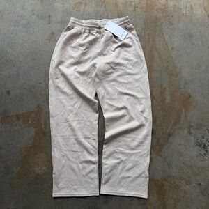 Lululemon Women’s Dance Studio Pants - Cream